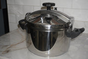 Stainless Steel Pressure Cooker 8L (Silver)