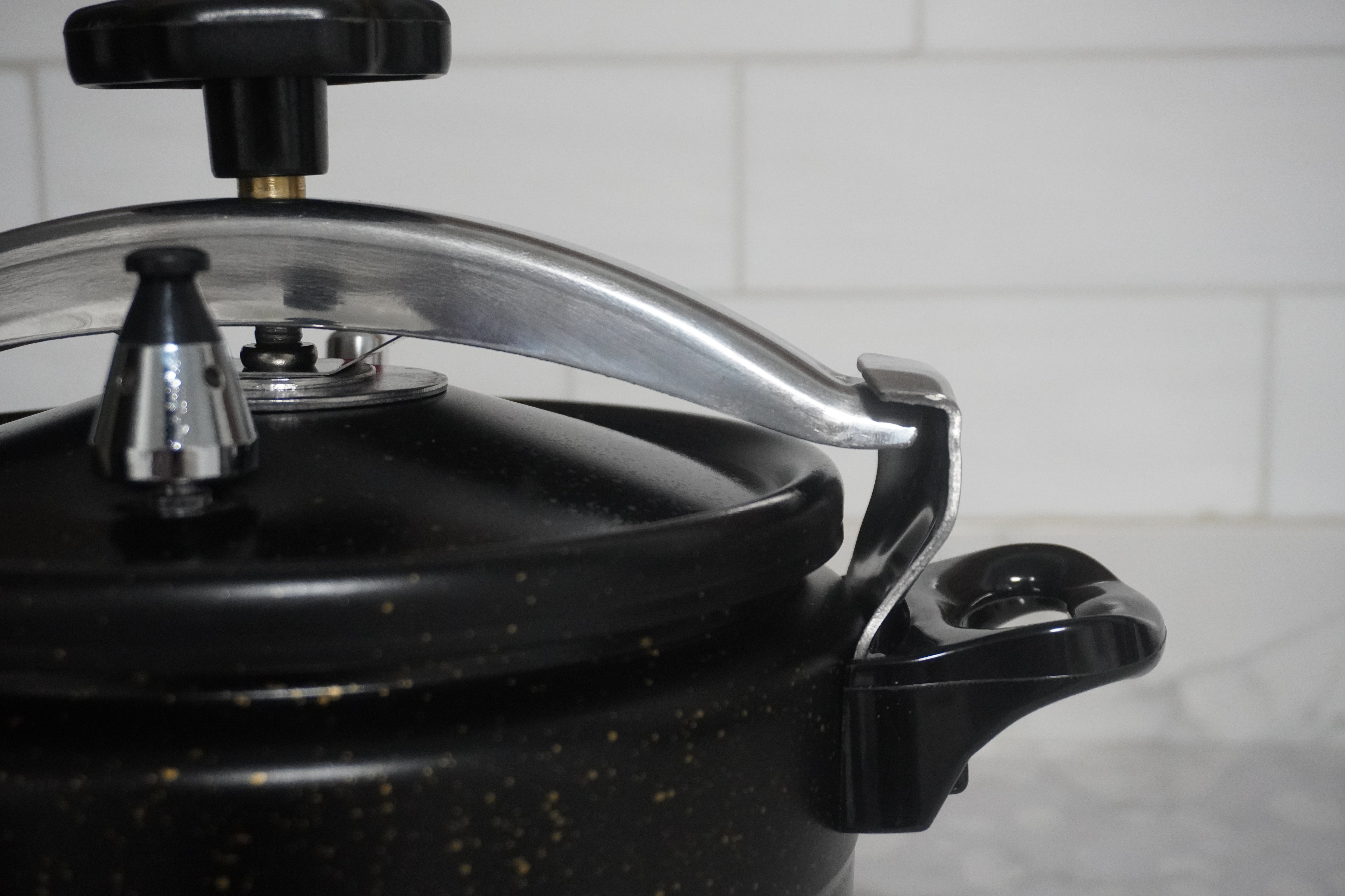 Aluminum Pressure Cooker 12L (Black)