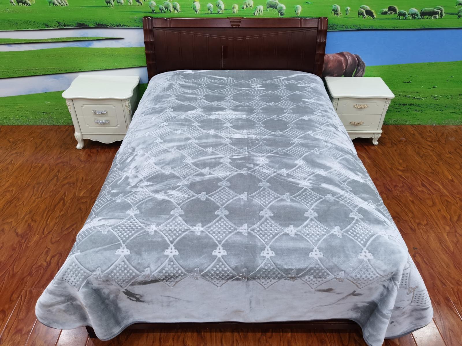 Rayyan Blanket (Silver gray)