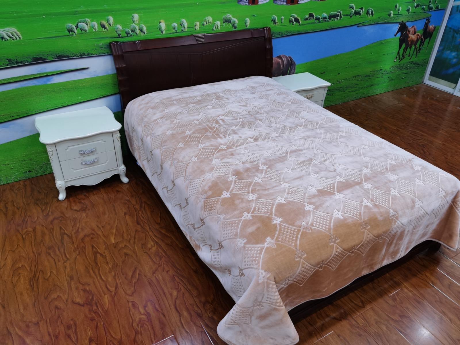 Rayyan Blanket (Beige )