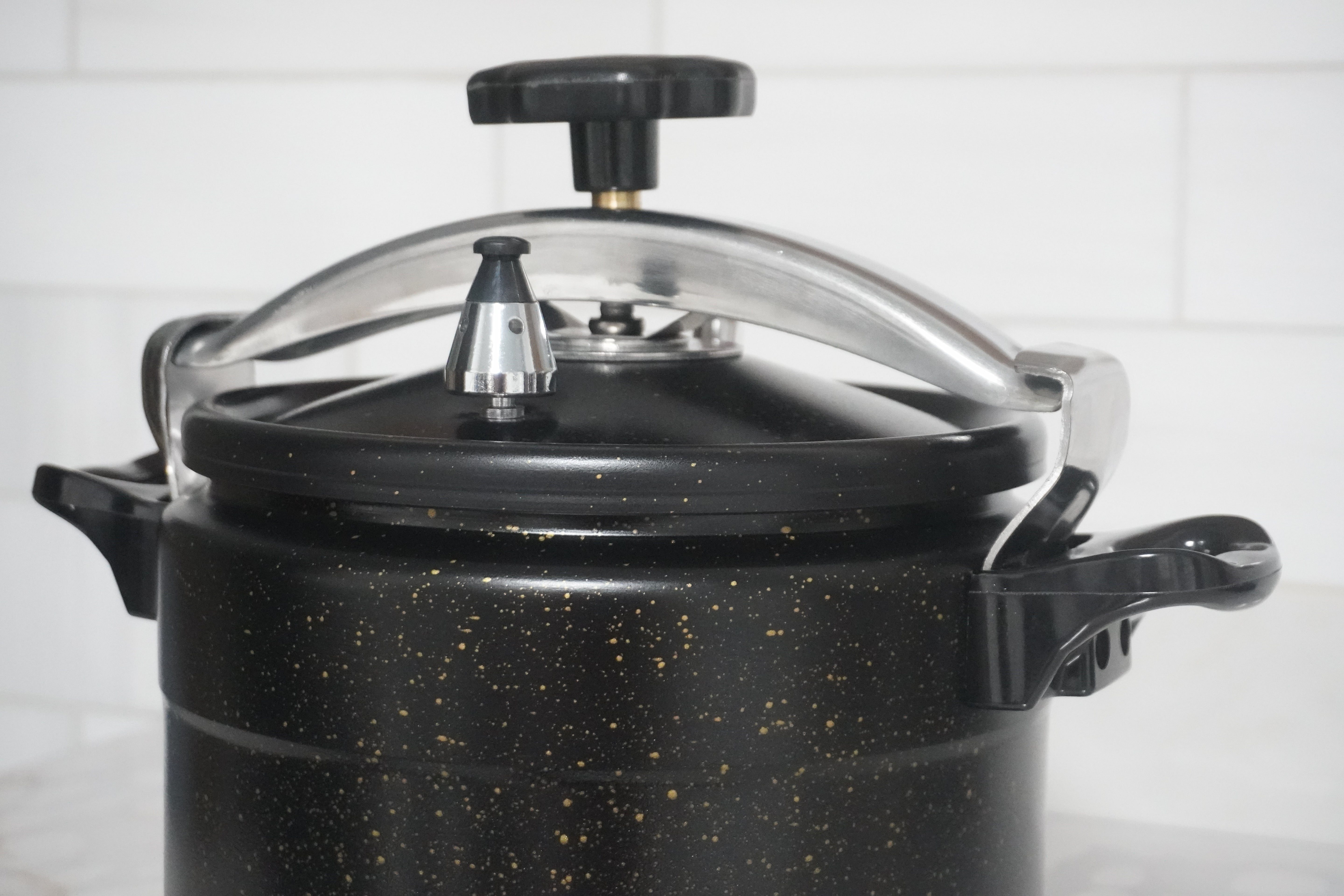 Aluminum Pressure Cooker 12L (Black)