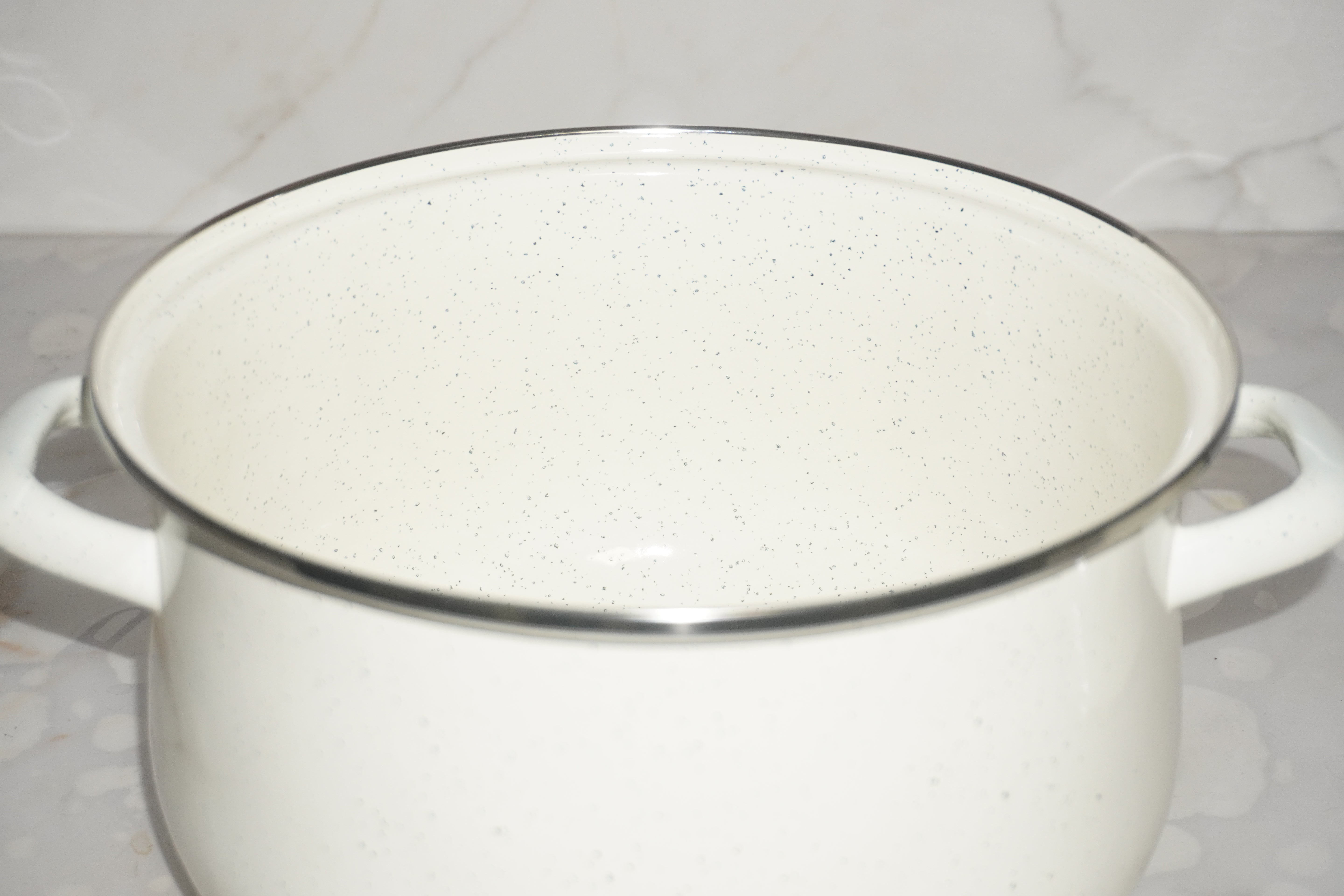 Enamel Pot Set