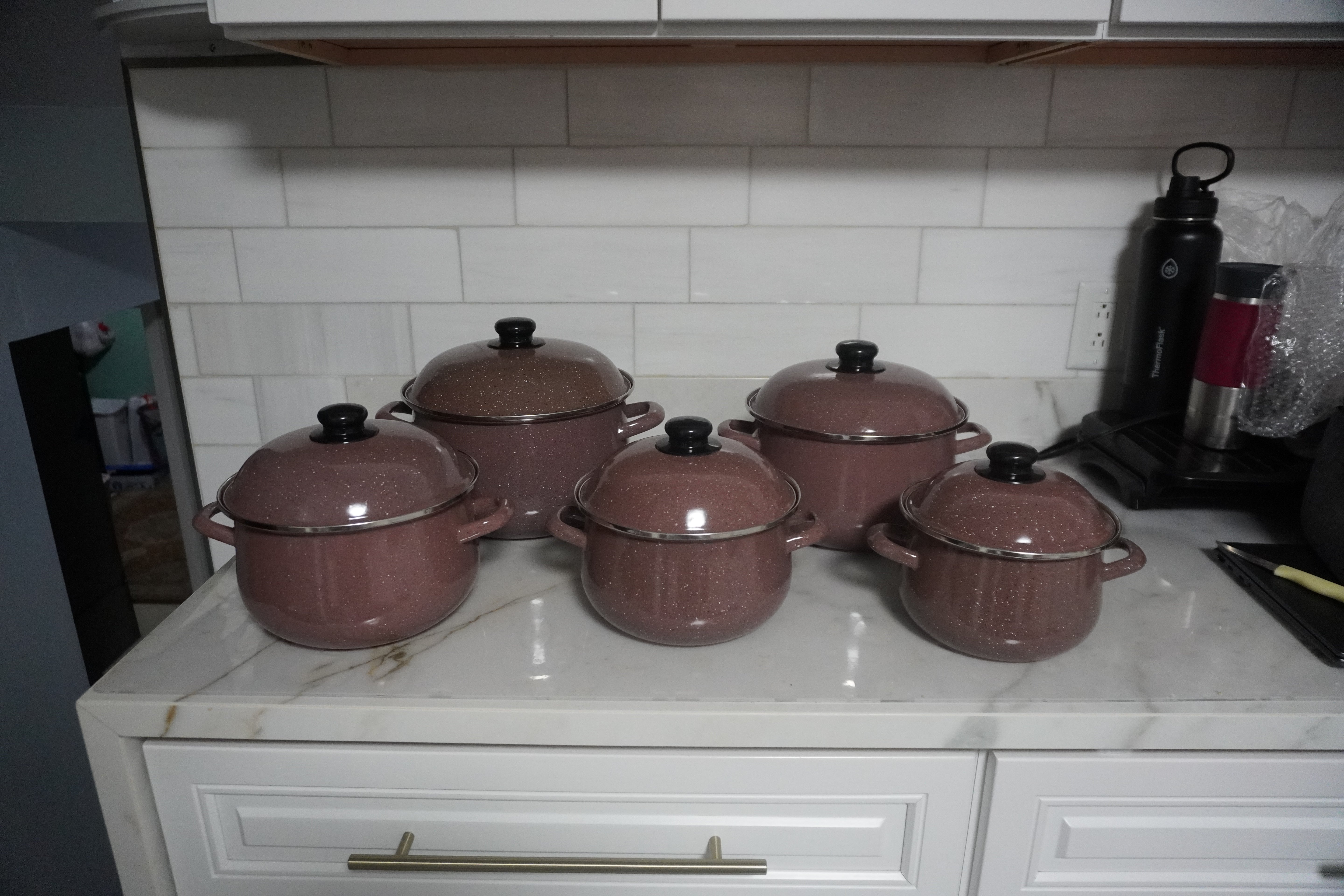 Enamel Pot Set