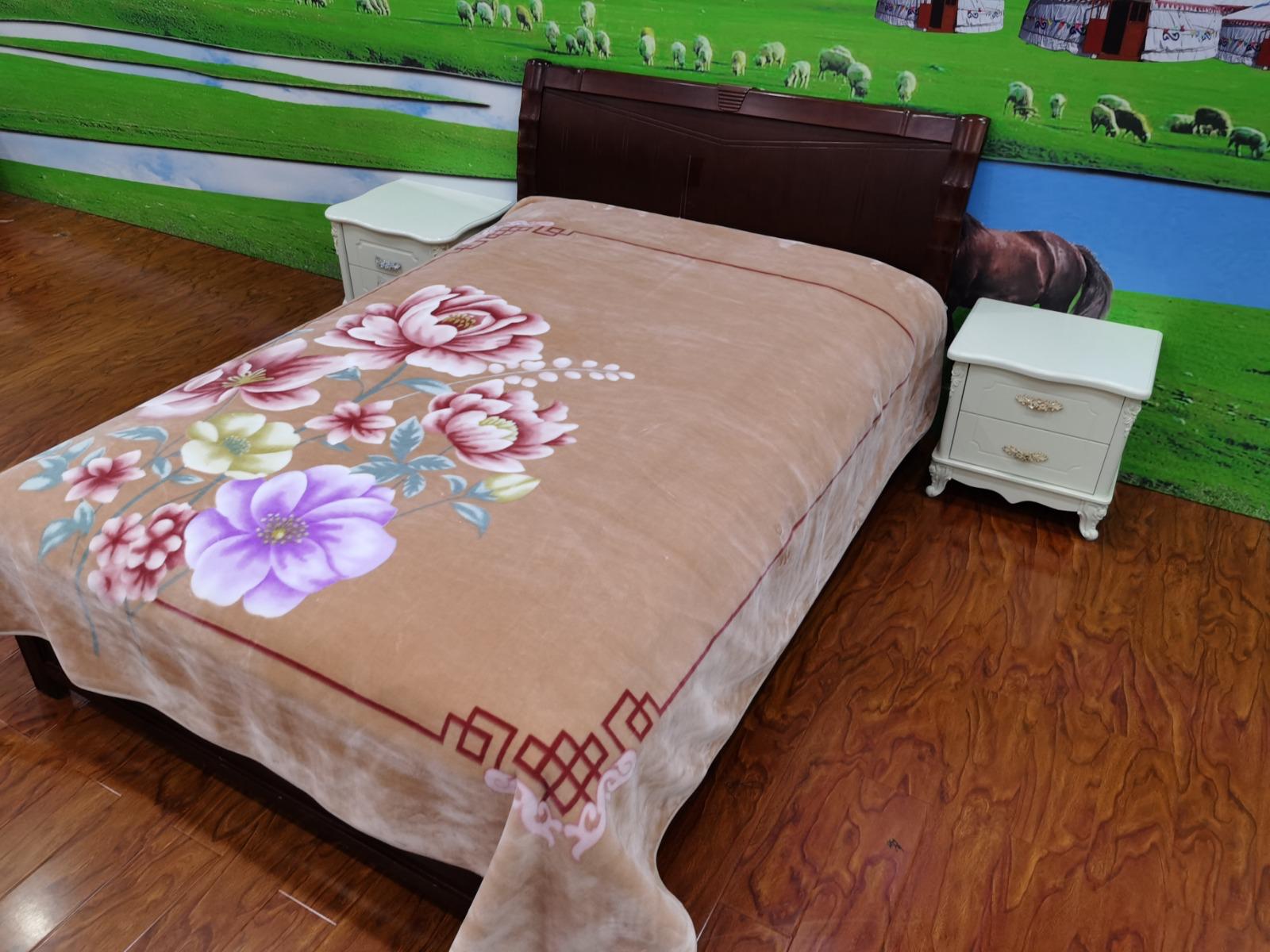 Rayyan Blanket (Beige )
